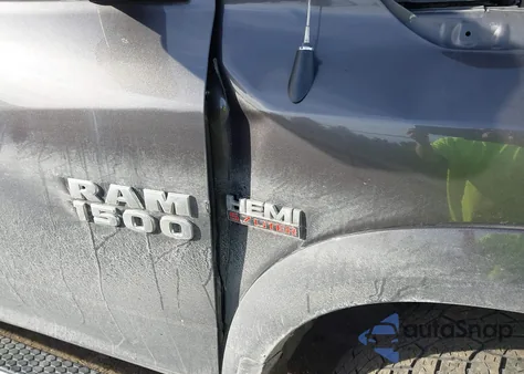 2015 Ram 1500 Outdoorsman z USA, uszkodzony, nr VIN 1C6RR7LT0FS725923